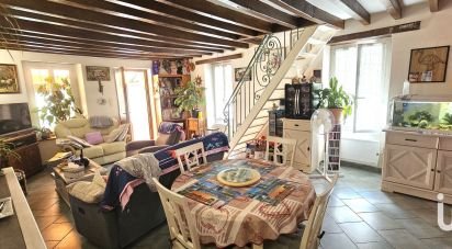 House 4 rooms of 89 m² in Oulches (36800)