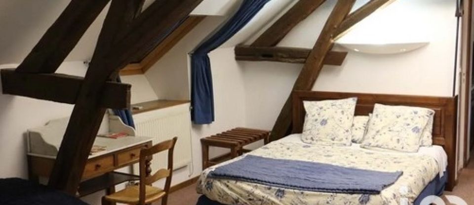 Lodge 11 rooms of 600 m² in Champignelles (89350)