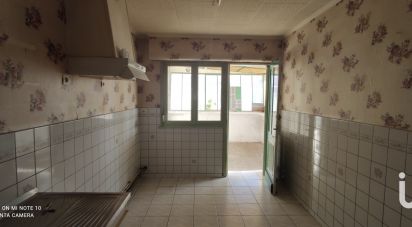 House 6 rooms of 75 m² in Chocques (62920)