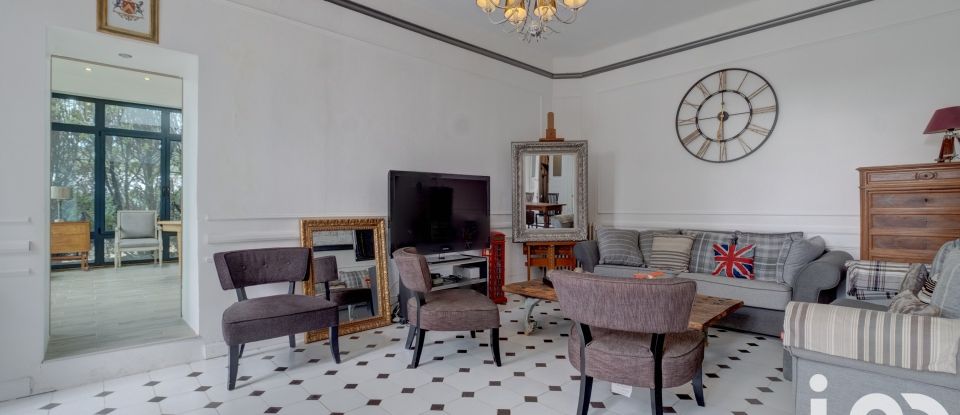 Manor 7 rooms of 180 m² in Draguignan (83300)