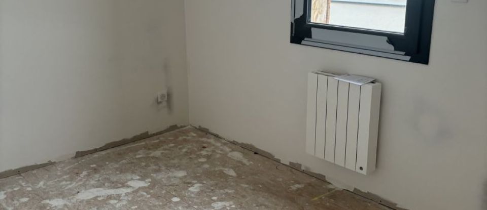 House 5 rooms of 96 m² in Corent (63730)