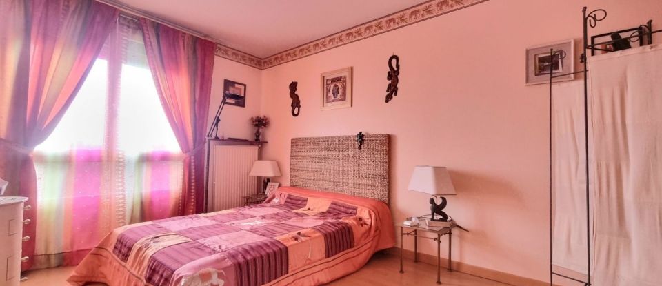 Apartment 4 rooms of 88 m² in Crosne (91560)