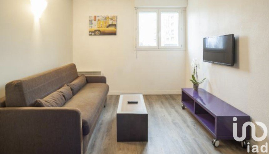 Apartment 2 rooms of 30 m² in Chelles (77500)