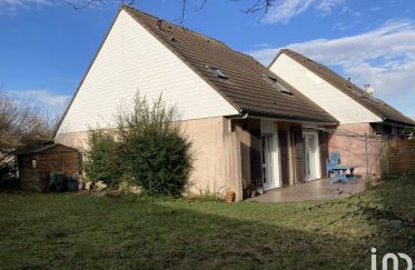 House 5 rooms of 105 m² in Mériel (95630)