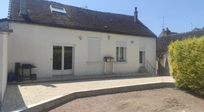 Building in Montigny-Lencoup (77520) of 421 m²