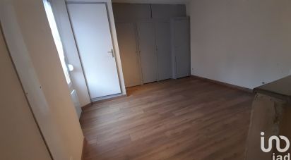 Appartement 3 pièces de 40 m² à Cerny (91590)