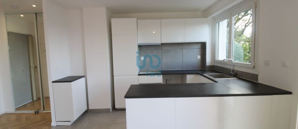 Apartment 2 rooms of 48 m² in Garches (92380)