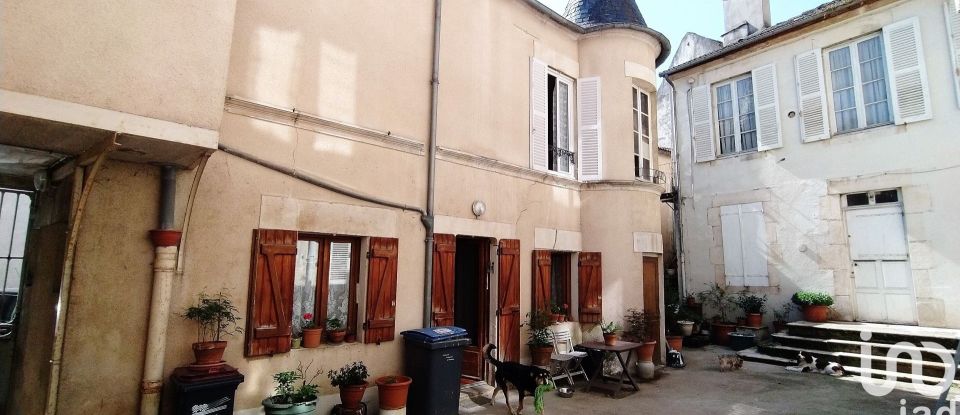 House 5 rooms of 124 m² in Avallon (89200)