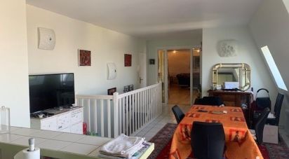 Apartment 4 rooms of 136 m² in Livry-Gargan (93190)