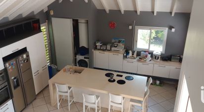 House 5 rooms of 126 m² in Sainte-Anne (97180)