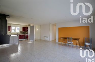 Maison 5 pièces de 110 m² à Varennes-Changy (45290)