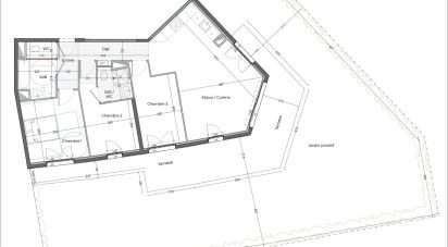 Appartement 4 pièces de 81 m² à Antibes (06600)