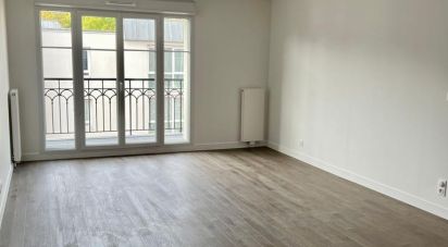 Appartement 2 pièces de 49 m² à Châtillon (92320)