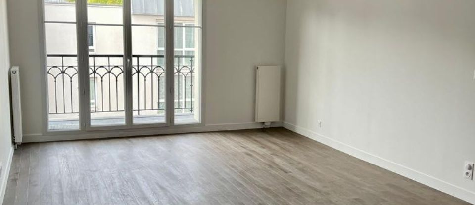 Apartment 2 rooms of 49 m² in Châtillon (92320)