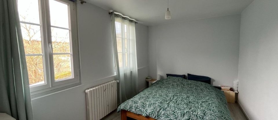 House 4 rooms of 96 m² in Caudebec-lès-Elbeuf (76320)