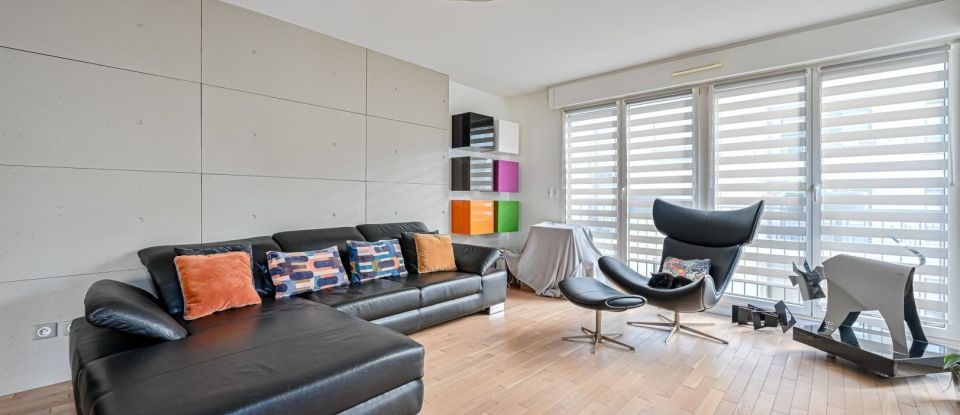 Duplex 6 pièces de 126 m² à Courbevoie (92400)
