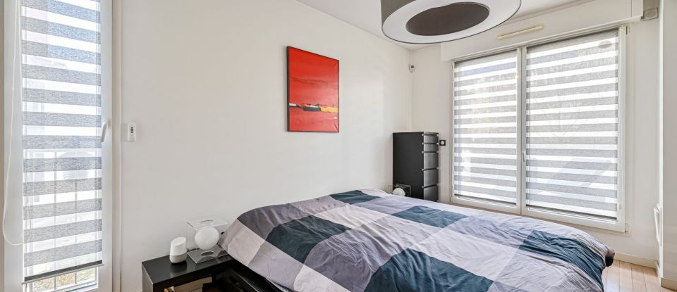Duplex 6 rooms of 126 m² in Courbevoie (92400)