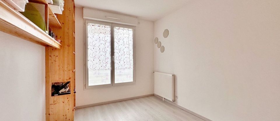 Apartment 6 rooms of 122 m² in Fresnes (94260)