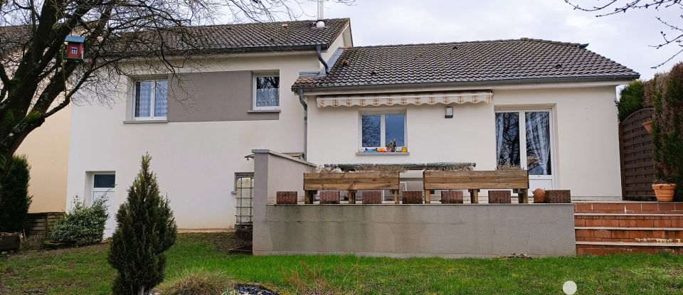House 6 rooms of 125 m² in Château-Salins (57170)