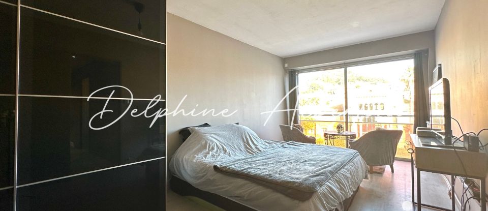 Apartment 4 rooms of 104 m² in Hyères (83400)