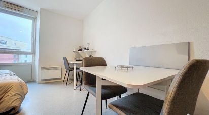 Apartment 1 room of 25 m² in Rennes (35200)