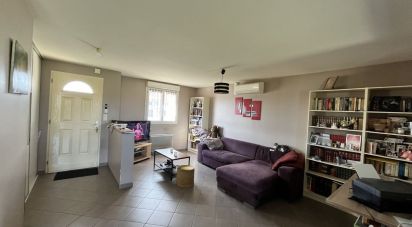 Maison 4 pièces de 81 m² à Montbeugny (03340)