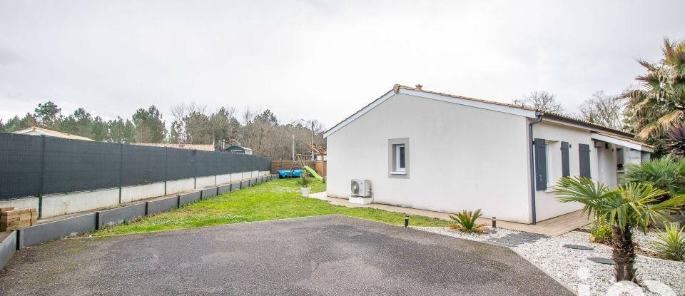 Maison traditionnelle 5 pièces de 96 m² à Avensan (33480)