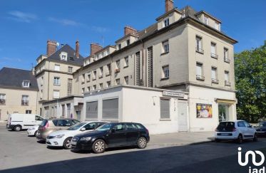 Business premises of 45 m² in Compiègne (60200)