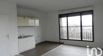 Apartment 3 rooms of 65 m² in Le Havre (76610)
