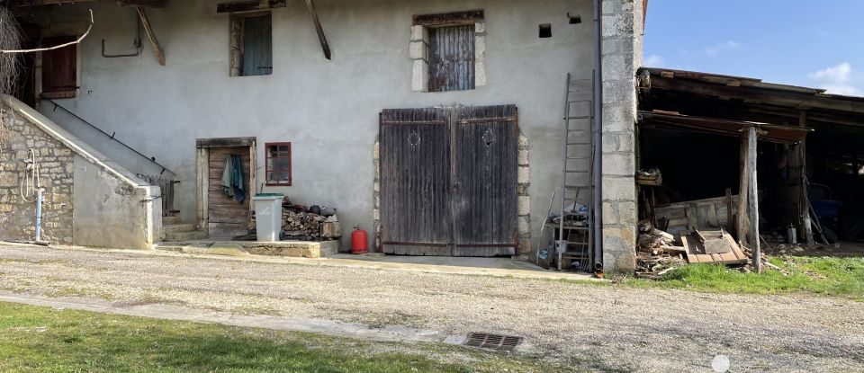 Maison de village 2 pièces de 205 m² à Neuville-sur-Ain (01160)