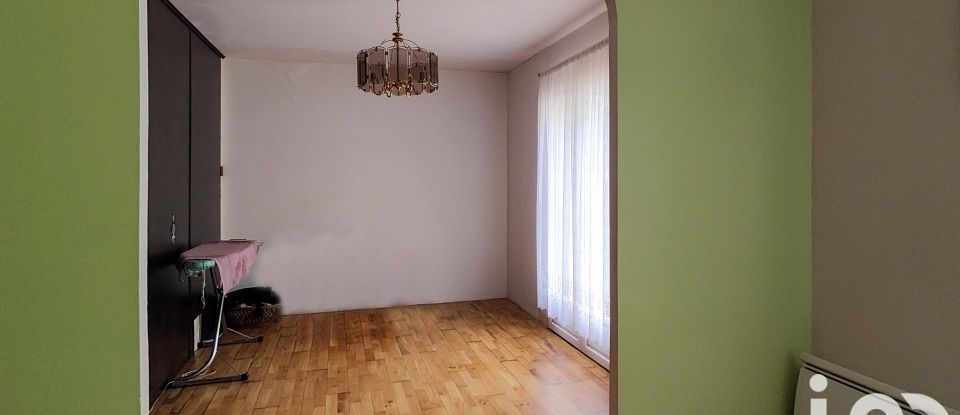 Maison traditionnelle 7 pièces de 210 m² à Lanzac (46200)