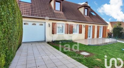 House 7 rooms of 160 m² in Claye-Souilly (77410)