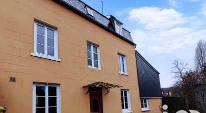 Maison de ville 7 pièces de 132 m² à Lisieux (14100)