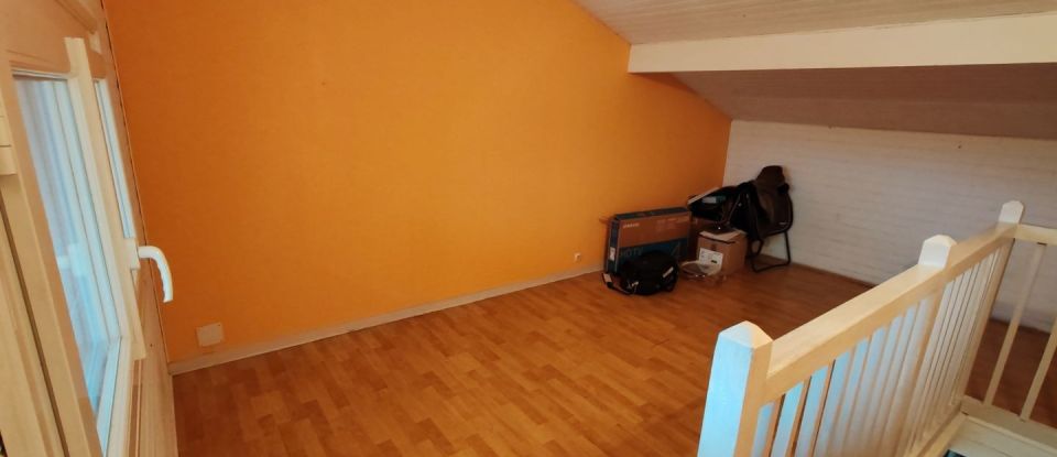 House 5 rooms of 133 m² in Villenave-d'Ornon (33140)