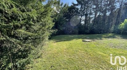 Land of 1,700 m² in Plappeville (57050)