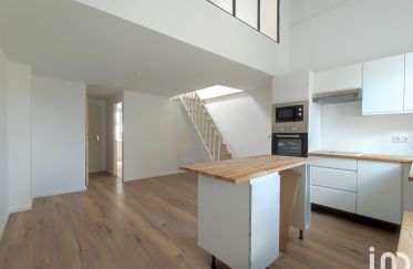 Apartment 3 rooms of 55 m² in Saint-Louis-de-Montferrand (33440)