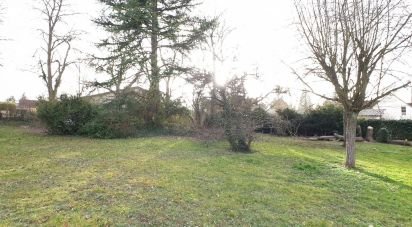 Land of 600 m² in Septeuil (78790)