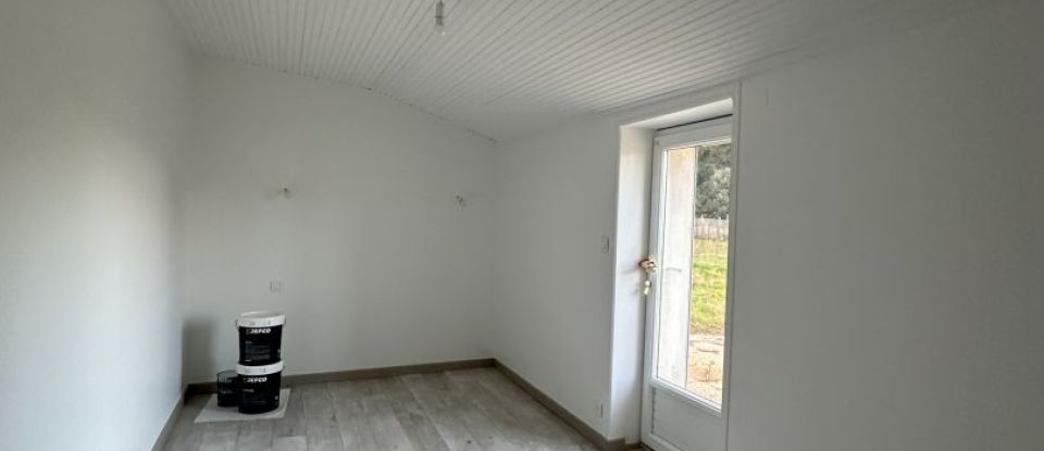 House 6 rooms of 105 m² in Longeville-sur-Mer (85560)
