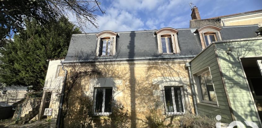 Maison 13 pièces de 380 m² à Montlouis-sur-Loire (37270)