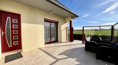House 6 rooms of 134 m² in Couvains (50680)