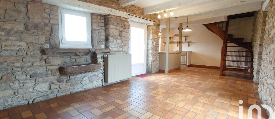 Village house 4 rooms of 74 m² in - (12510)