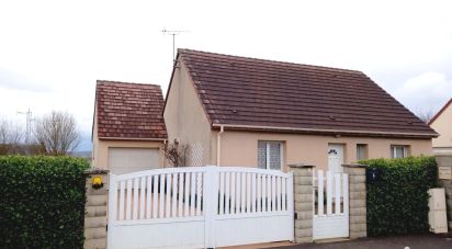 Maison 4 pièces de 73 m² à Beaumont-les-Autels (28480)