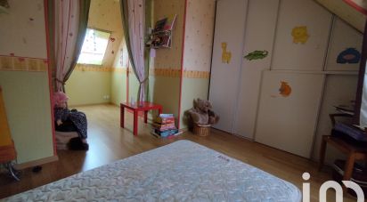 House 4 rooms of 115 m² in Saint-Ouen (41100)