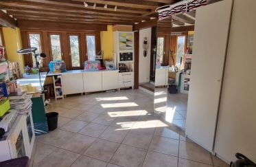 House 8 rooms of 175 m² in Fontenay-sur-Loing (45210)