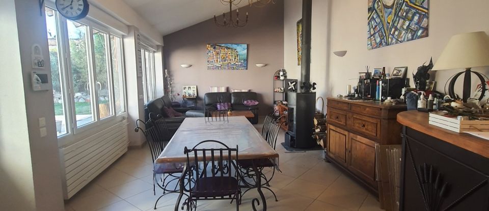 House 5 rooms of 184 m² in Châteaurenard (13160)