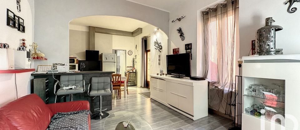 Appartement 3 pièces de 49 m² à Nîmes (30000)