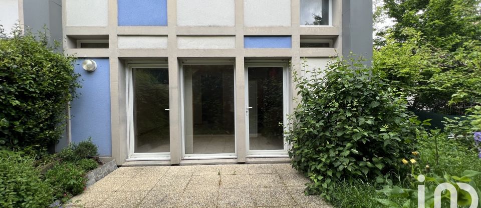 Maison traditionnelle 5 pièces de 106 m² à Bagneux (92220)