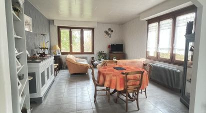 Maison traditionnelle 6 pièces de 136 m² à Lèves (28300)