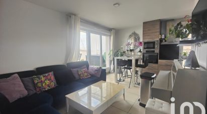 Appartement 3 pièces de 54 m² à Saulx-les-Chartreux (91160)