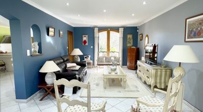 Maison traditionnelle 5 pièces de 155 m² à Cabrières (30210)